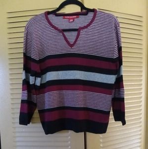 Gloria Vanderbilt  sweater blouse